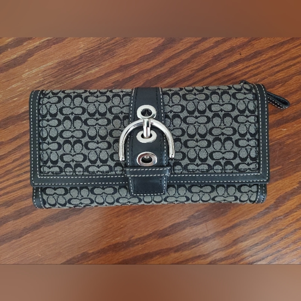 COACH Black and Gray Signature C Patterned Women's Wallet, W Checkbook